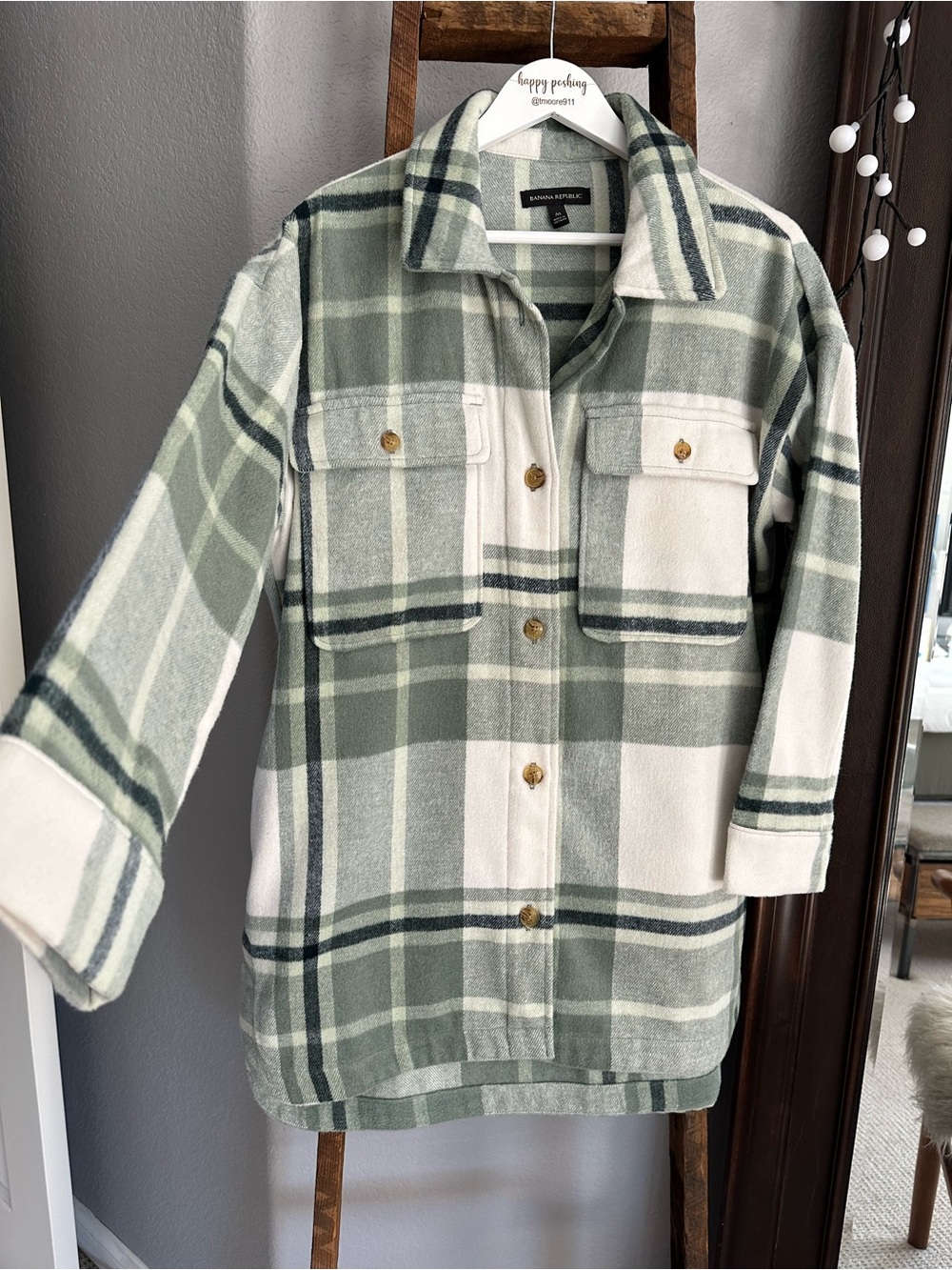 Banana Republic Sage, Ivory and Slate Plaid Shirt Jacket, size medium - Picture 1 of 16